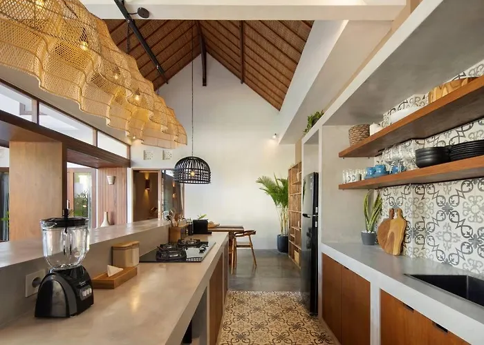 Villa Pawikan Gorgeous 4 Beds Villa In The Heart Of Seminyak