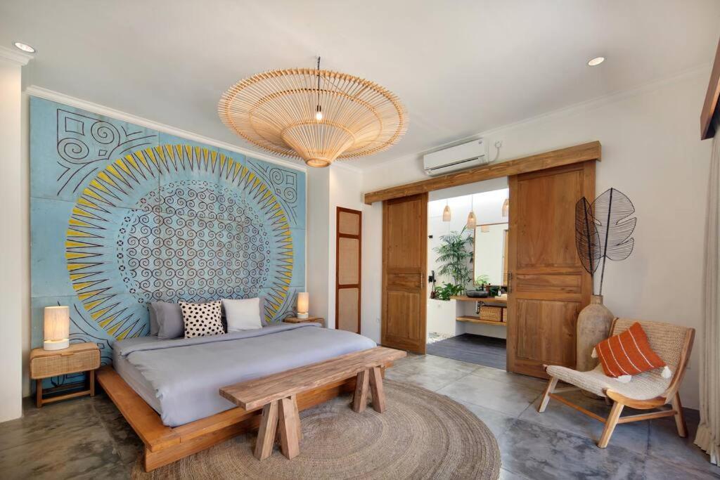 Villa Pawikan Gorgeous 4 Beds In The Heart Of Seminyak